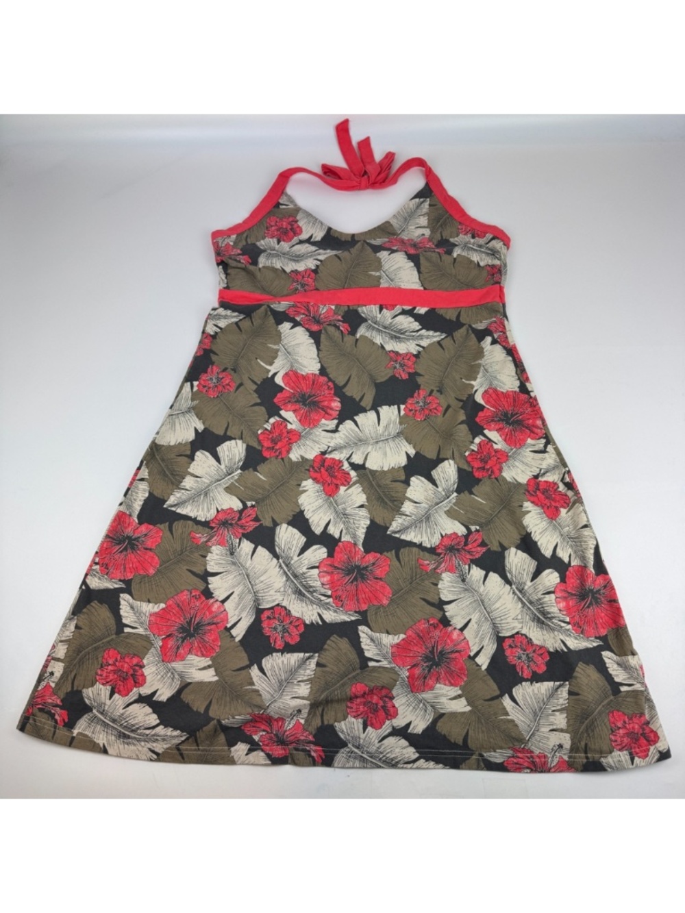 Patagonia Women Size XL Liliana Halter Dress Built in Shelf Bra Floral Print